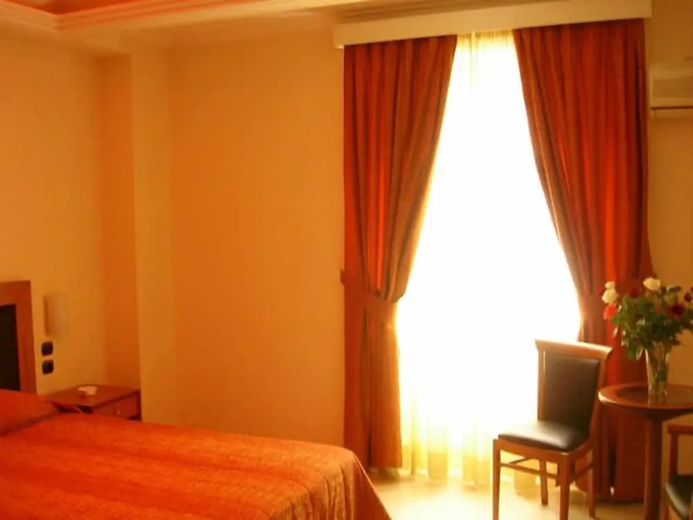 Theoxenia Hotel