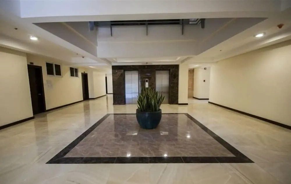 Santoni's Place