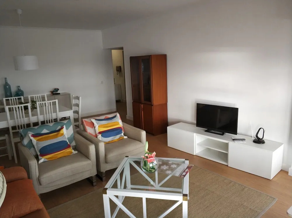 Lilas Beach Apartment