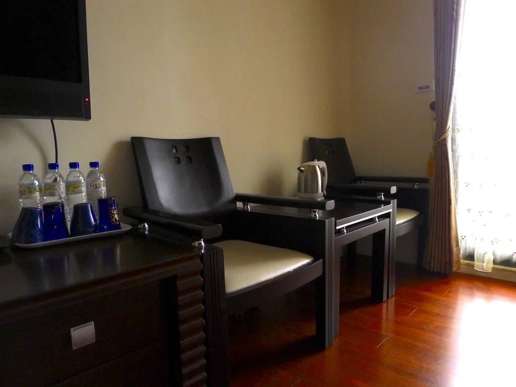 Amicasa Guesthouse