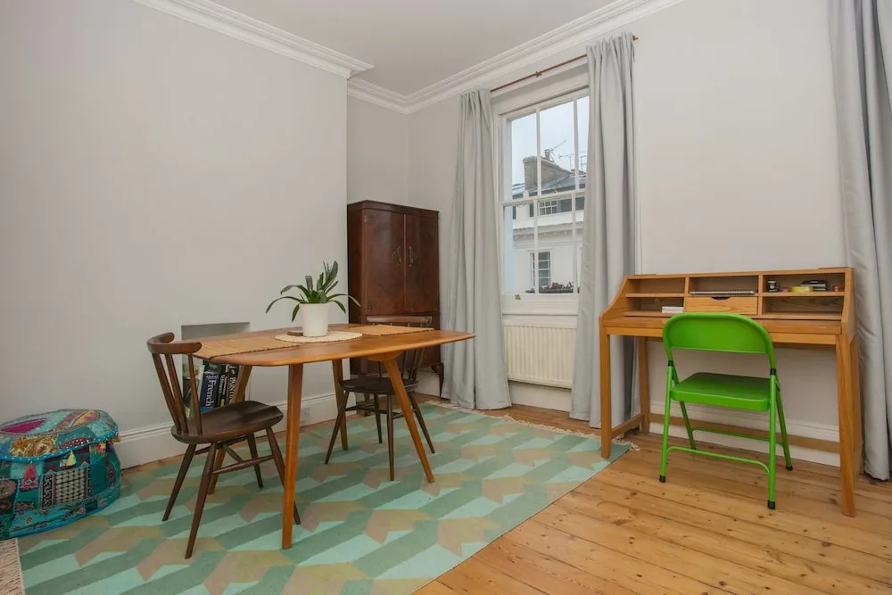 1 Bedroom Flat Close To Victoria Station