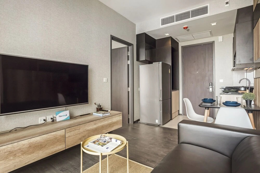 Modernism Asoke By Favstay