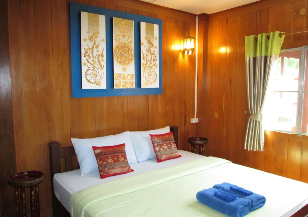 Happiness Resort