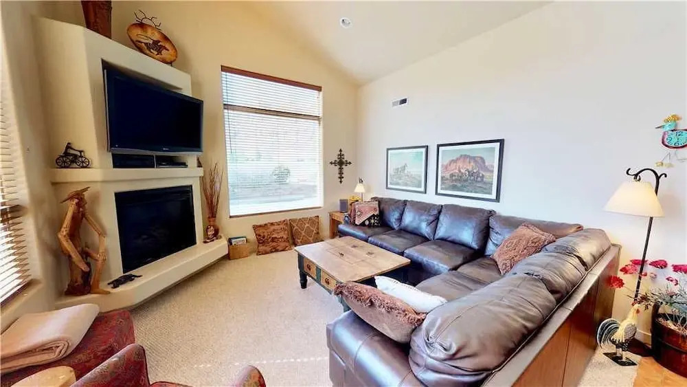 Rim Cove ~ O2 3 Bedrooms 2 Bathrooms Home