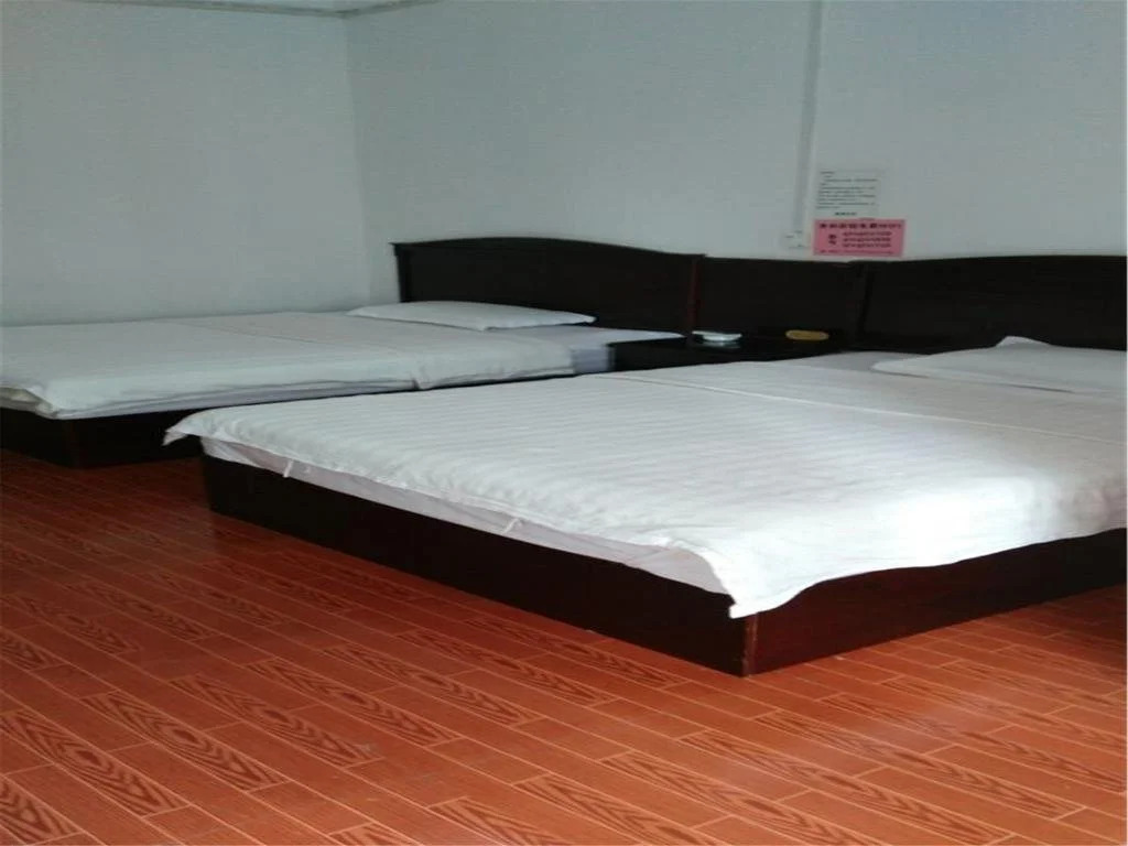 Guilin Tree Hotel