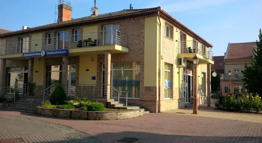 Speiz Apartmanház