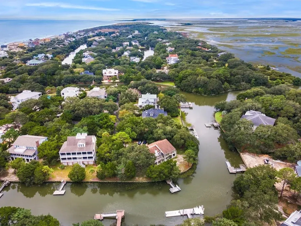 Sunny Pointe 4 Bedroom Home