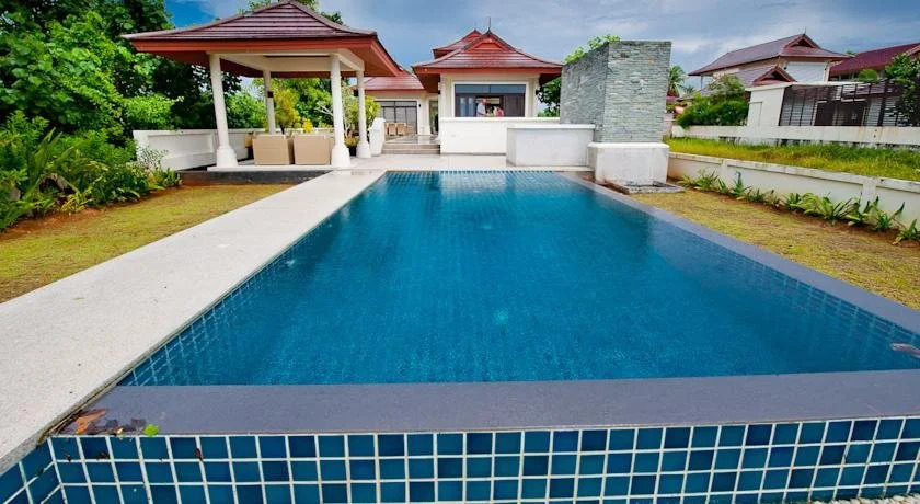 Krabi Sunset Beachfront Villa