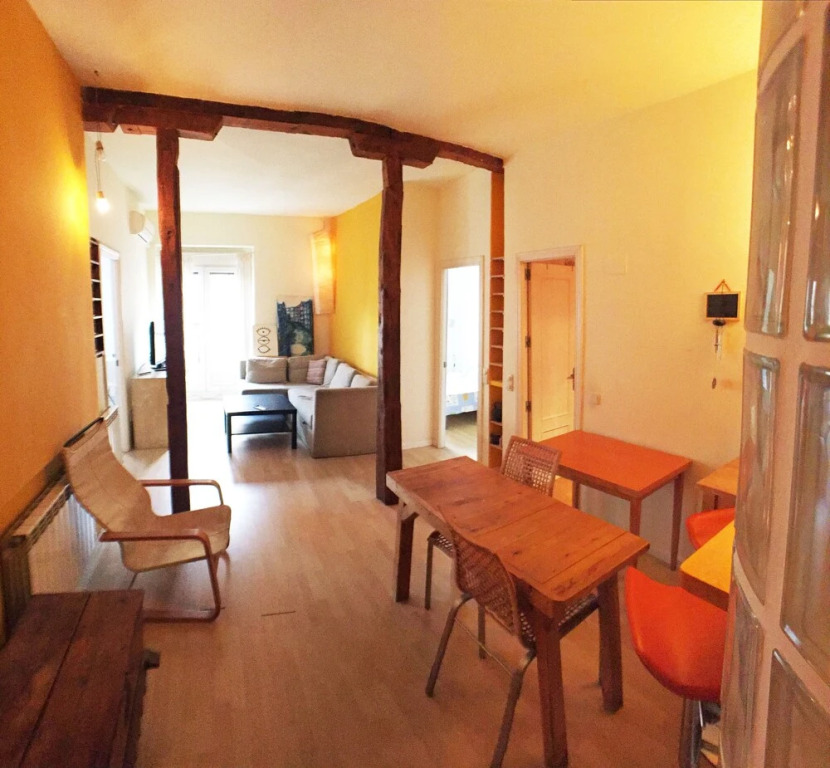 Apartamento de 2 Habitaciones en Lavapies