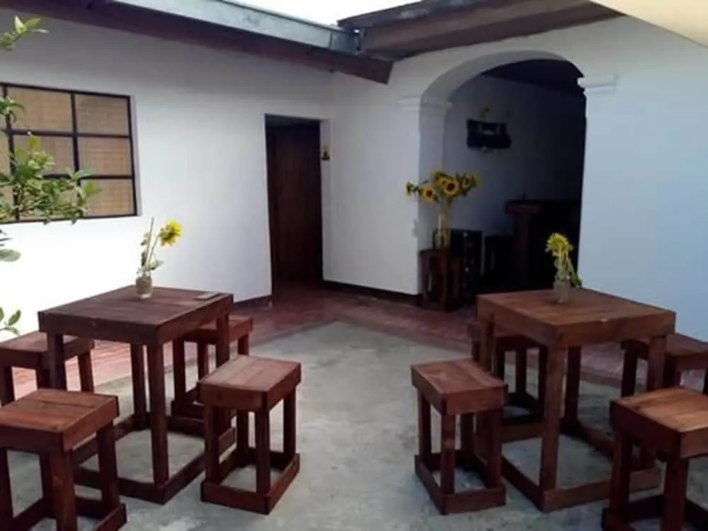 Hostal Girasol
