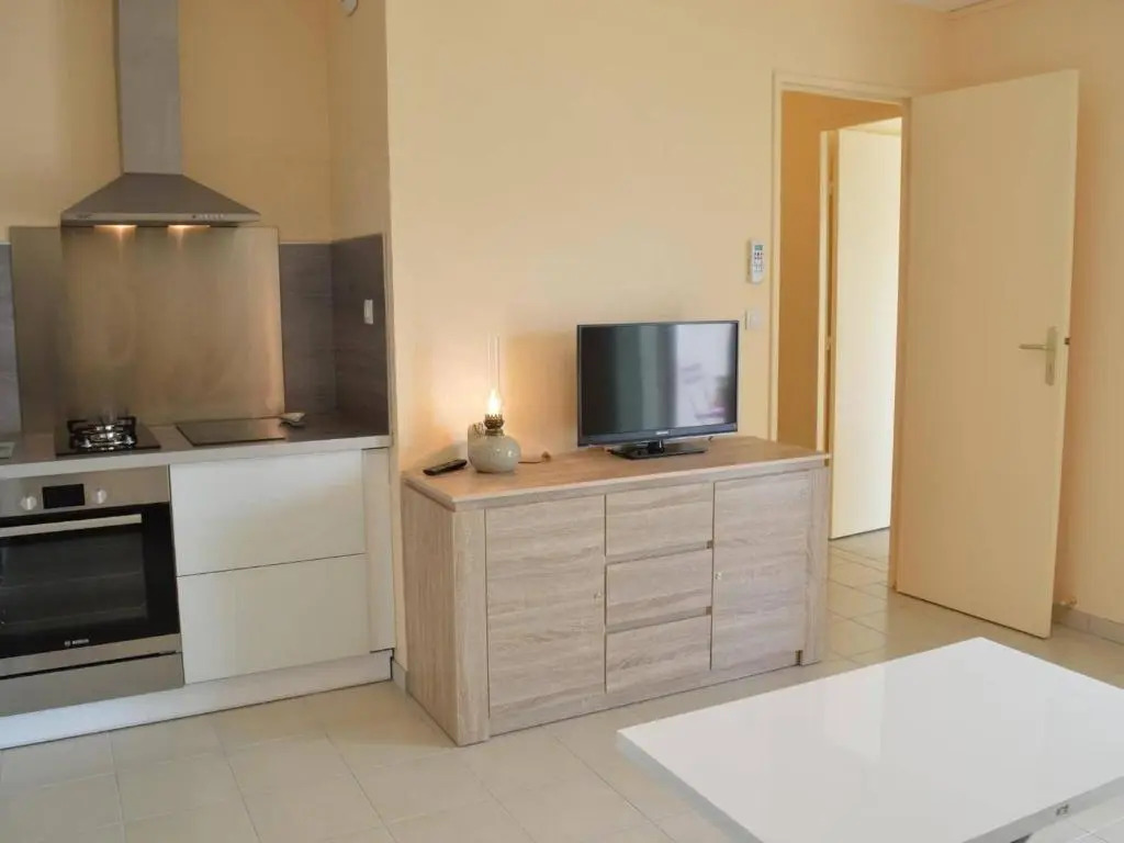 Appartement Le Grau-du-Roi, 3 pièces, 6 personnes - FR-1-250-61