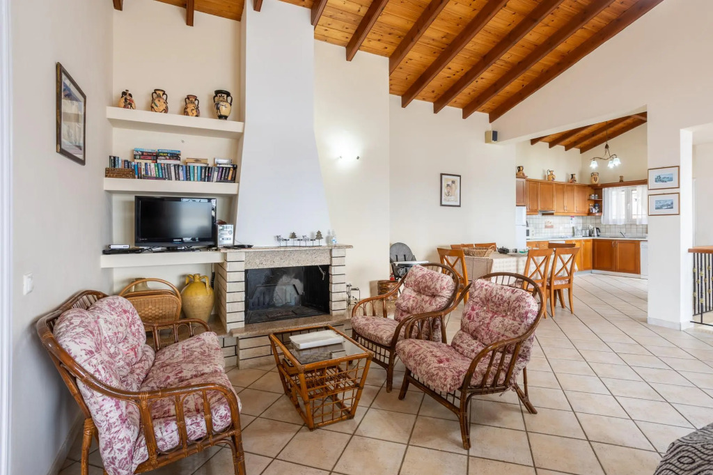 Villa Kerkyroula Large Private Pool Walk to Beach Sea Views A C Wifi Car Not Required - 1972
