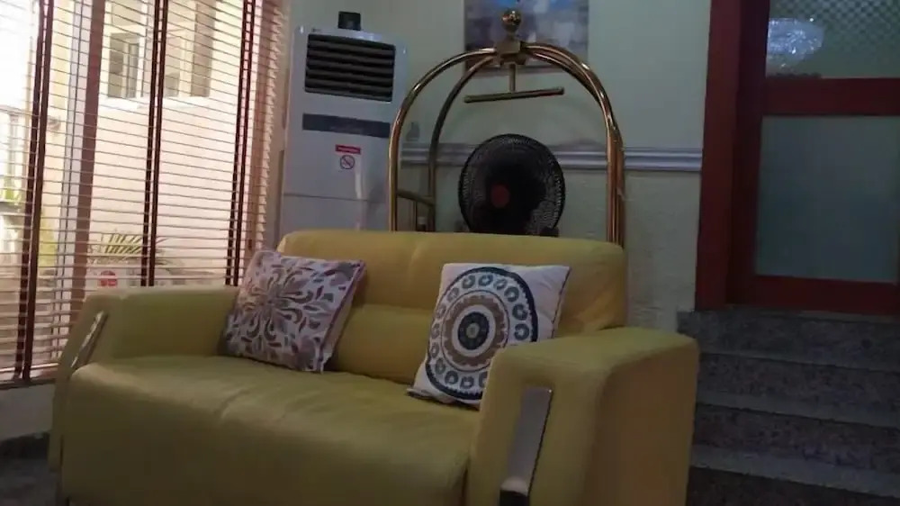 Laurintin Rose Hotels