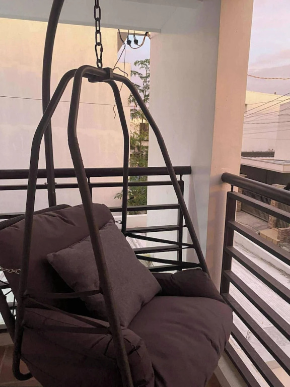 Charming Iloilo City House With Garden View
