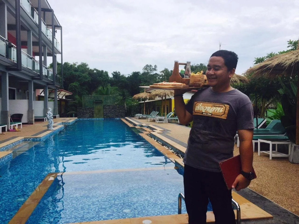 Pinky Bungalows Resort & Villa