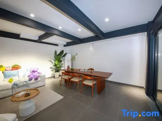 Lanwu X-Space Guesthouse (Huangshan Xixinan Ancient Village Branch)