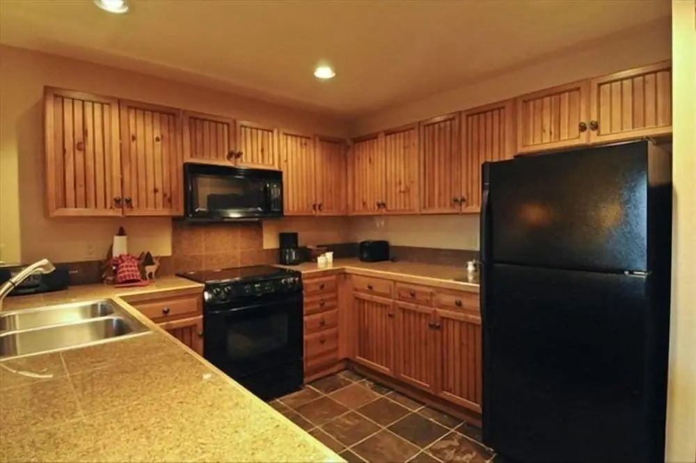 Luxury 3 Bedroom Mountain Vacation Rental in Breckenridge Just Two Blocks From Downtown