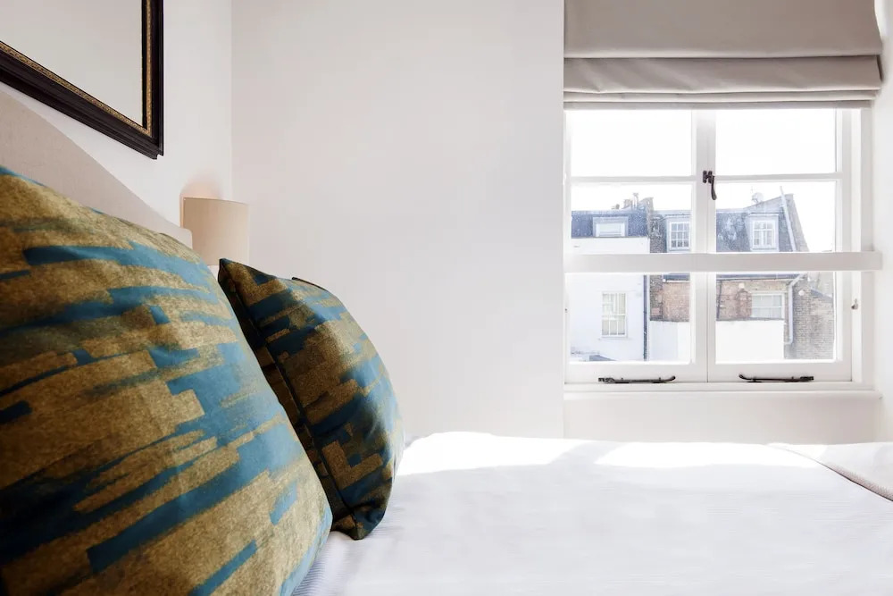 Modern Notting Hill Home by Portobello Market