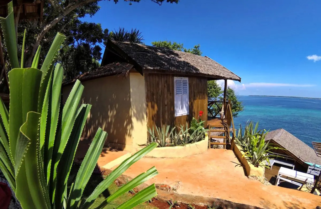 Cosmos Bungalows
