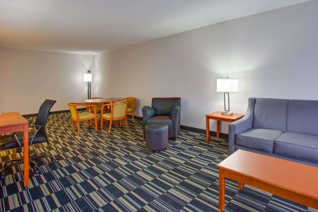 Fairfield Inn & Suites by Marriott Virginia Beach/Norfolk Airport
