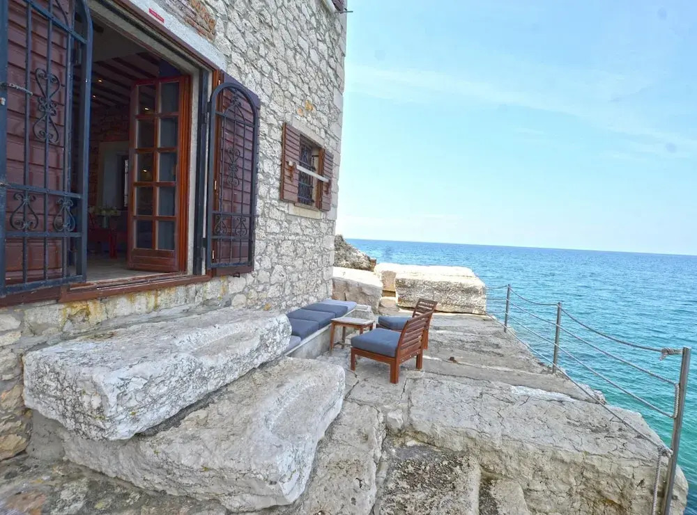 Waterside Cove Oasis Apartment Rovinj