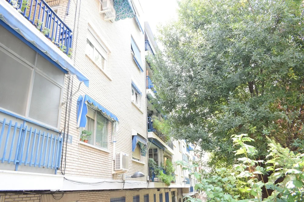 Apartment - Travel and Holidays La Vina