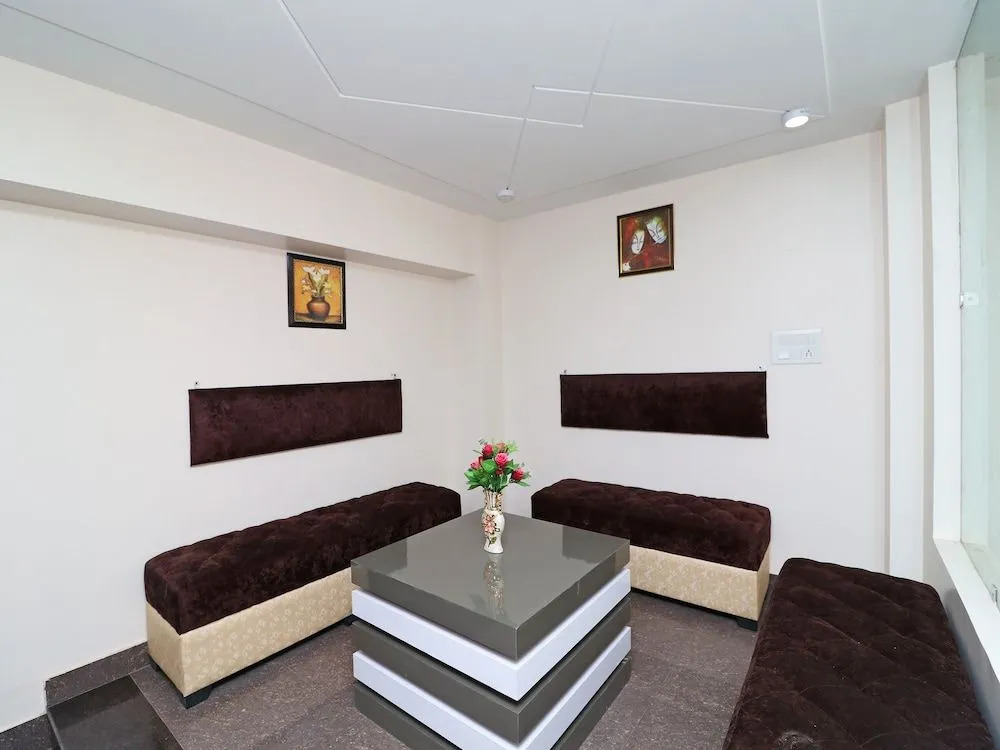 Hotel Delhi 37 by Star Group