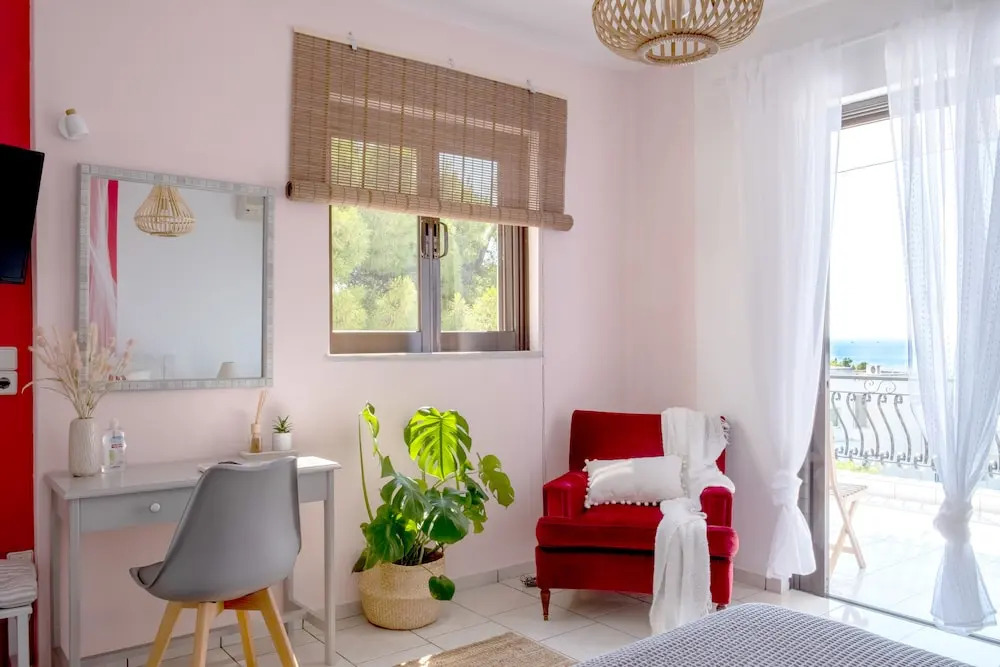 Pefkides Aegina Boutique Apartments