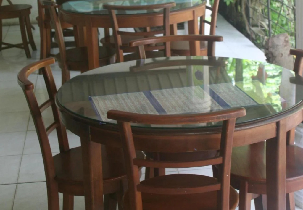 Deniyaya National backpackers hostel