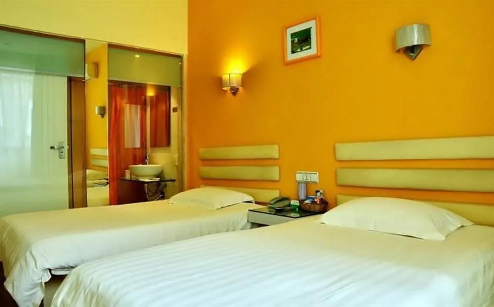 Lucheng Hotel