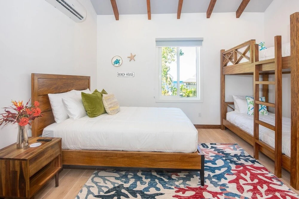 Casa Coral and Casa Palmera home