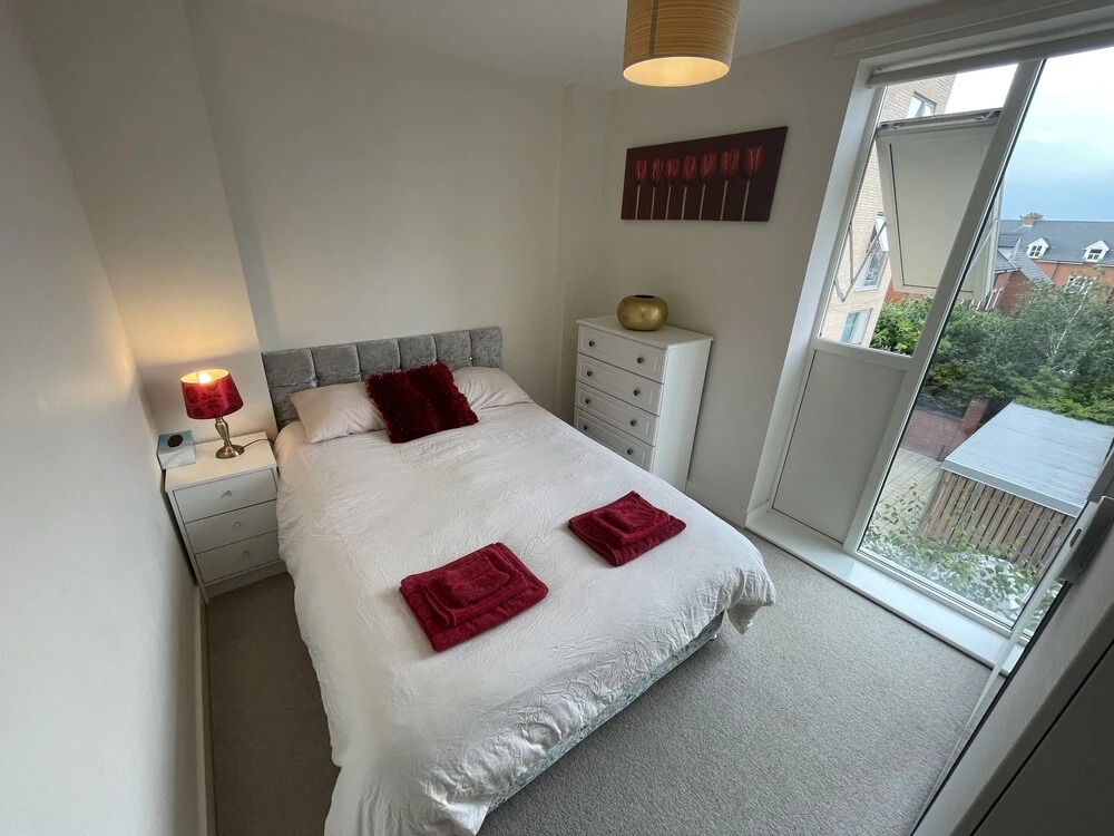 Luxury Brand New 6ppl Apartment, Cambridge Station
