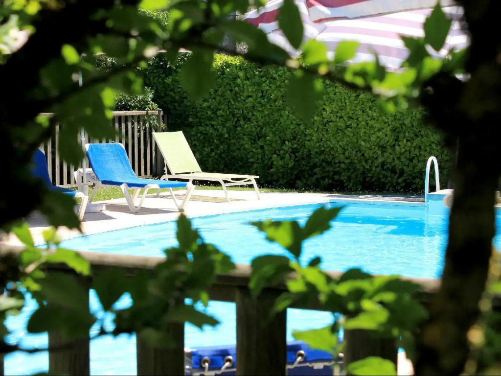 Logis Hotels- Auberge de la Tour - Hôtel et restaurant
