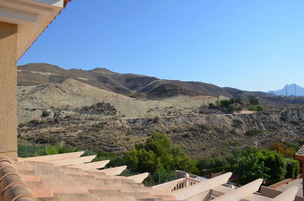 House With 4 Bedrooms in El Campello, With Wonderful sea View, Private