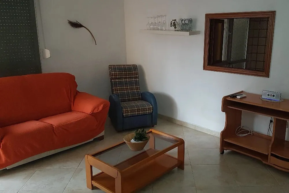 Apartment Ideally Located Between The Sea The City Center