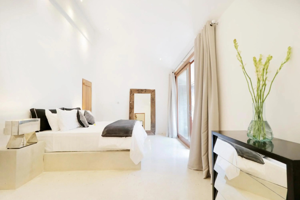 Amazing 3 Bedrooms Villa Canggu