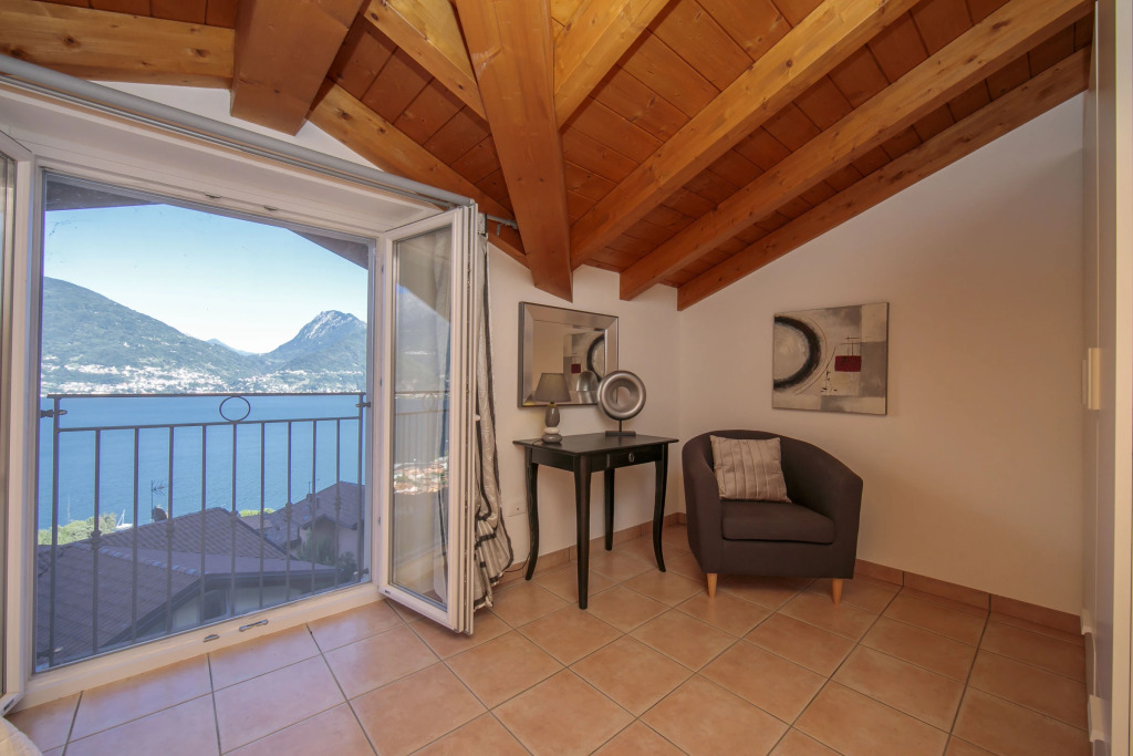 Casa Mastena Vista Lago