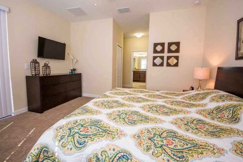 Snow Birds Dream Luxury Resort! 3 Bedroom Townhouse by RedAwning