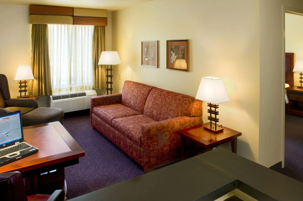 Larkspur Landing Extended Stay Suites Folsom