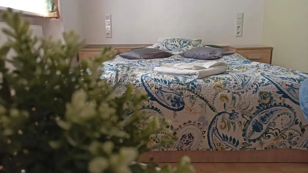 Lukas Guest Rooms