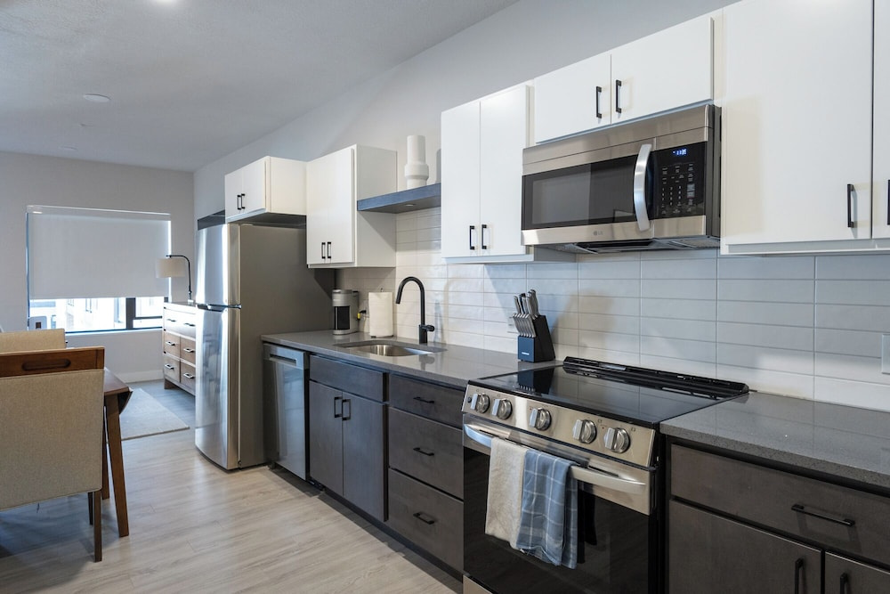 Landing Furnished Apartments near Downtown Salt Lake