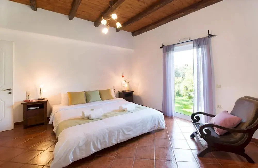 Mousses Villas - Villa Pollox - A Detached Three-bedroom Villa With Private Pool and Access to Childcare Facilities
