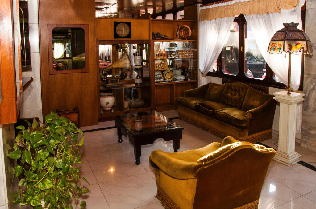 Hotel Tomaso di Savoia