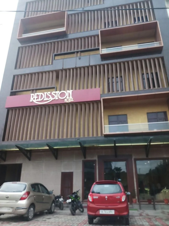 OYO Townhouse 782 Hotel kalinga Sector 66