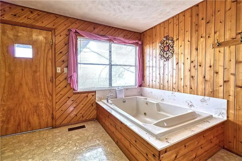 LeConte View 2 - One Bedroom Cabin