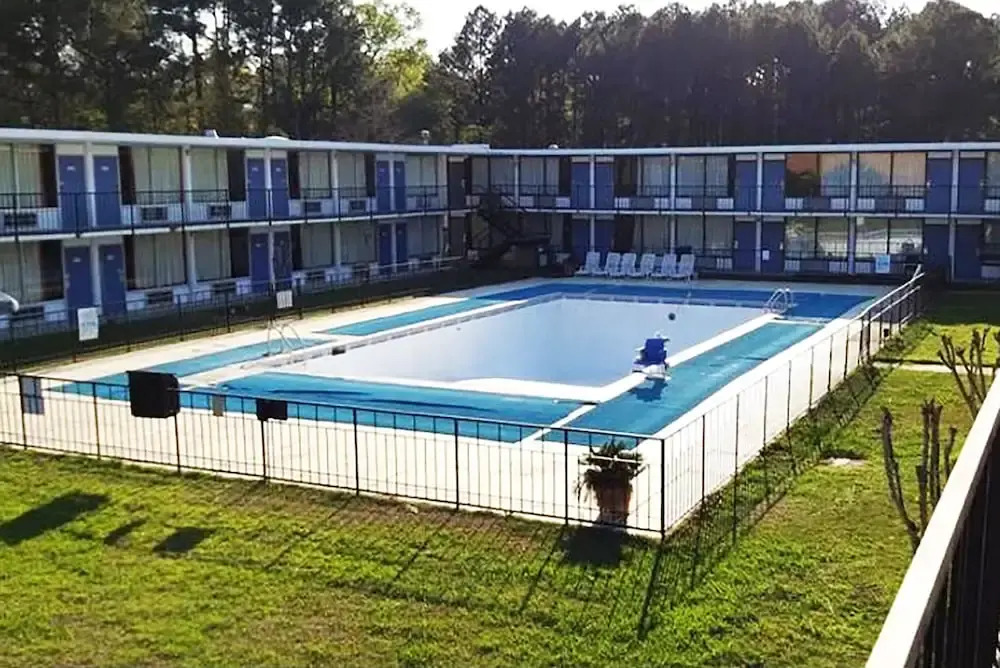 Motel 6 Leesville
