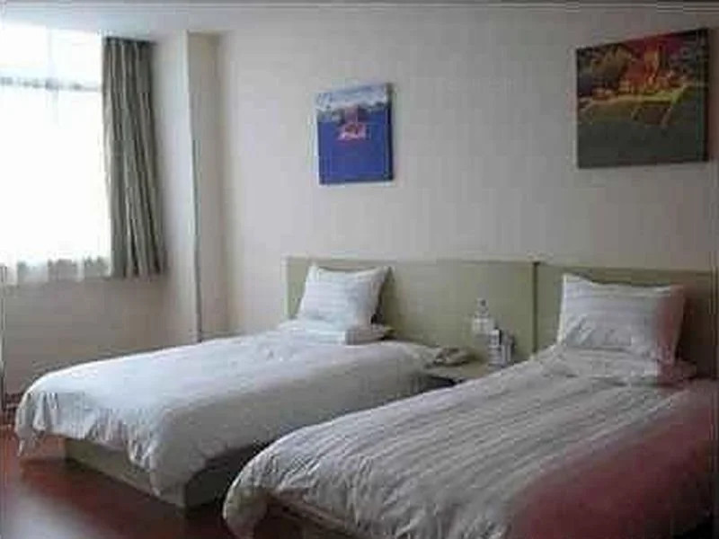 Ibis Wuxi Taihu Square Hotel