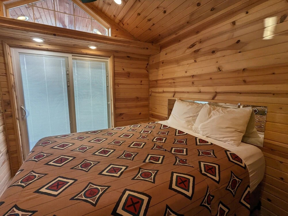 Bridge of The Gods Motel, Cabins & RV Park