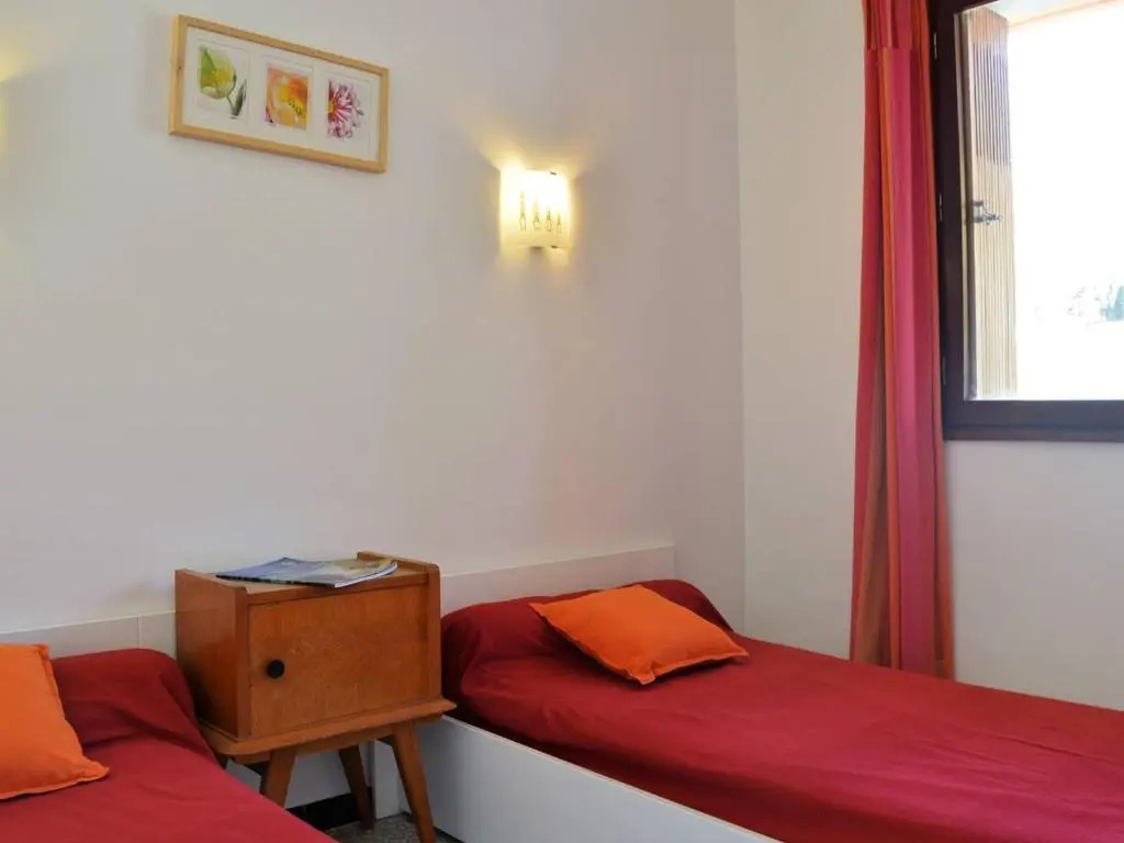 Appartement Le Lavandou, 2 pièces, 4 personnes - FR-1-251-258