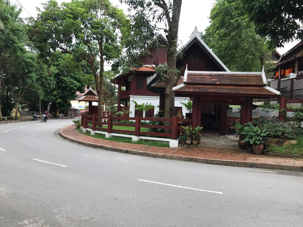 Luang Prabang Villa Sirikili River View